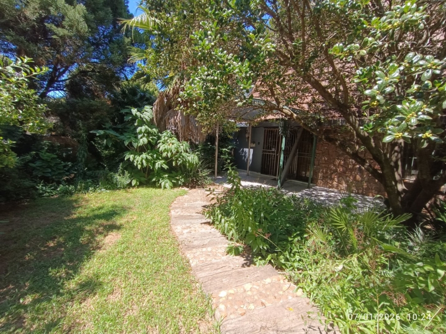 5 Bedroom Property for Sale in Wilkeville North West